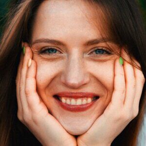 Meet your Posher, Cara!